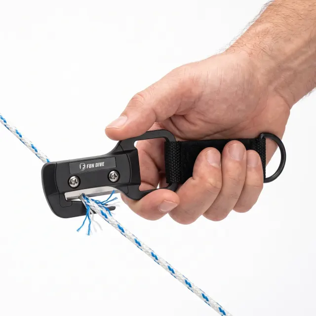 Corta Cabo Z-Cut Fun Dive - Formato em Gancho com Lâmina de Aço Inox e Protetor - Imagem 5